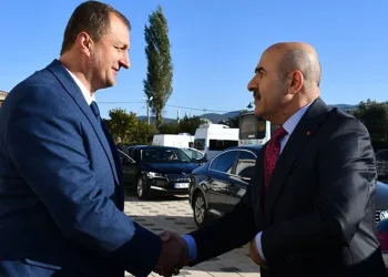 Vali Demirtaş’tan Başkan Usta’ya ziyaret