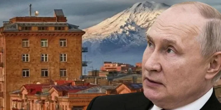 Ülkeye girerse tutuklanacak