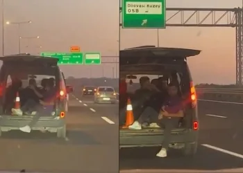 Otobanda canını hiçe sayarak yolculuk yaptı