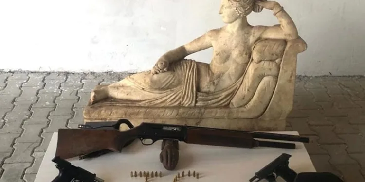 Jandarmadan tarihi eser operasyonu
