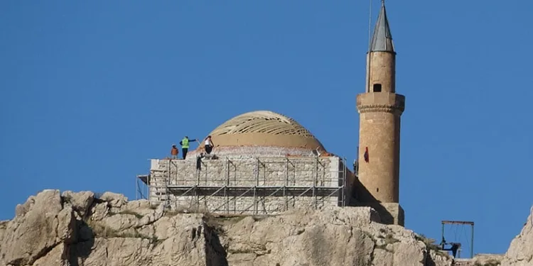 Osmanlı’nın Van’daki sembolü yeniden açılıyor