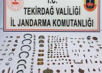 197 parça tarihi eser objesi ele geçirildi