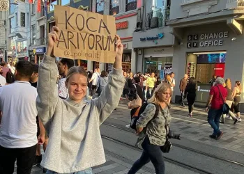 Taksim’de ilginç olay