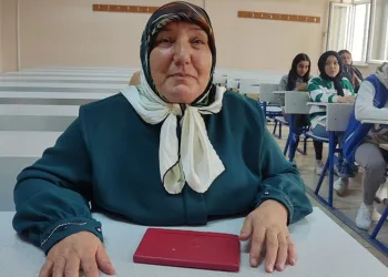 Ümmü Nine’nin üniversite hayali gerçek oldu
