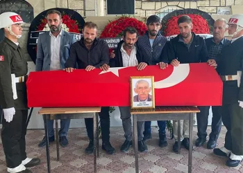 Kıbrıs gazisi son yolculuğuna uğurlandı