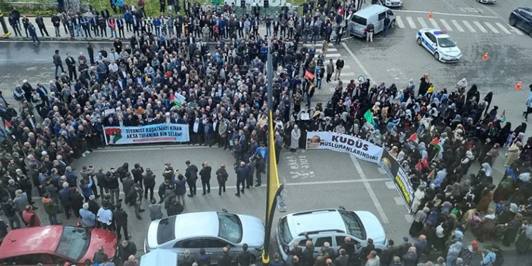 Bingöl’den Filistin’e destek yürüyüşü