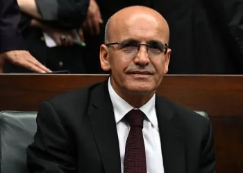 Bakan Şimşek, yatırım fırsatlarını anlattı