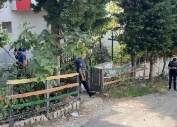 İntihar etmek isterken kurtarılan şahıs hastanede hayatını kaybetti