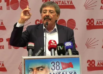 “Selahattin Demirtaş’ı saygıyla anıyorum”