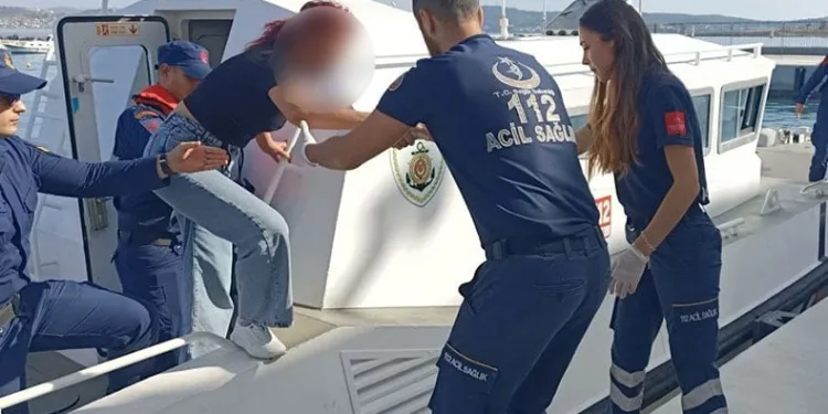 Ayvalık açıklarında 1 şahsın tıbbi tahliyesi gerçekleştirildi