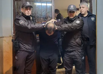 Bursa’da ‘gece kartalları’ kuş uçurtmuyor