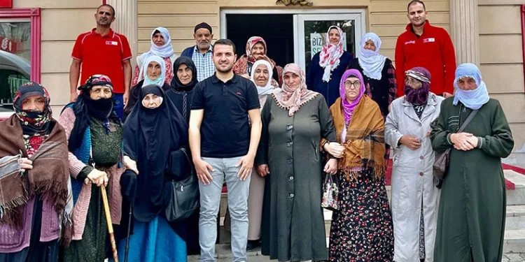 Kızılay’dan yaşlılara sürpriz