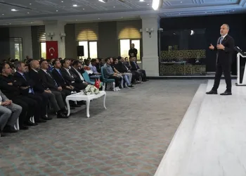 Başkan Aktaş, öğrencilerle tecrübelerini paylaştı