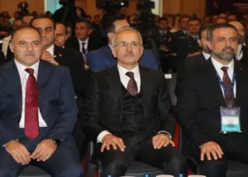 “Uzayda da ‘iz’ sahibi olmak zorundayız”