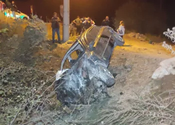 Bursa’da otomobil şarampole uçtu