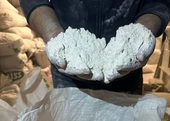 Yüksekovalı çiftçilerin un mesaisi başladı