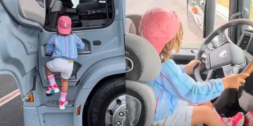 4 yaşındaki Zayn bu kez tır kullandı