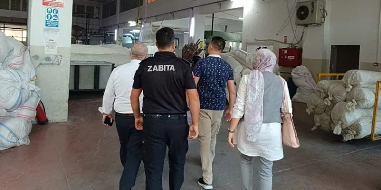 Kestel’deki fabrikalara gece şok baskın