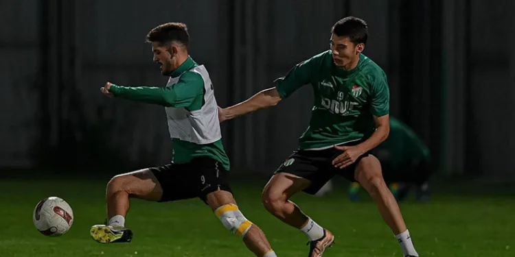 Bursaspor’da Gölcükspor maçı hazırlıkları tamamlandı