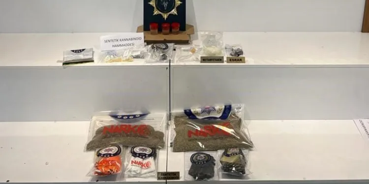 Çok miktarda narkotik madde ele geçirildi:
