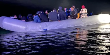 37 düzensiz göçmen kurtarıldı
