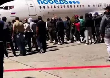 Dağıstan’a inen İsrailliler gözetim altına alındı