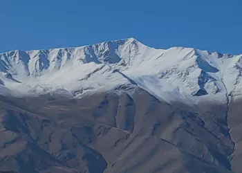 Artos Dağı’nın zirvesi beyaza büründü