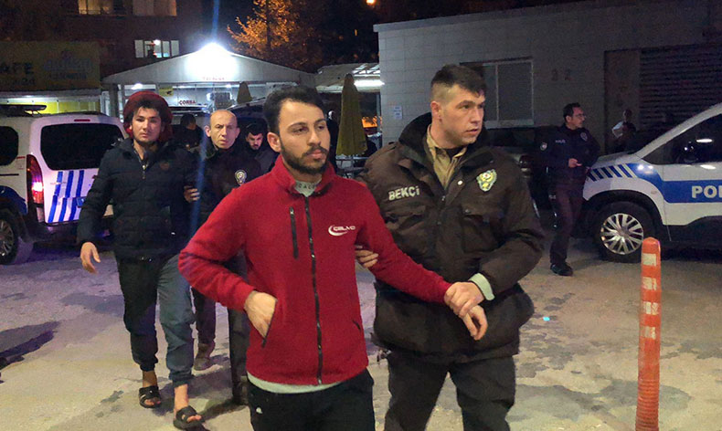 Bursa'da bir binada 31 kaçak göçmen yakalandı