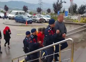 Jandarma ekiplerinden uyuşturucu tacirlerine darbe