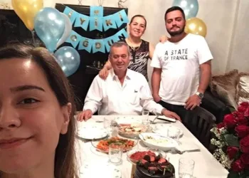 Depremde ailesini, evini kaybetti, kiracısını evden çıkartamıyor