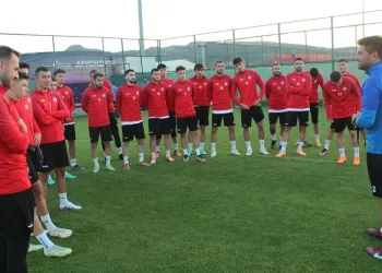 Afyonspor, Tolga Şanbay ile yolları ayırdı