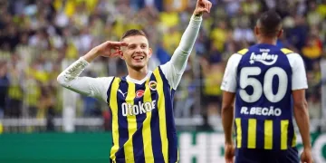 Sebastian Szymanski, 8. golünü attı