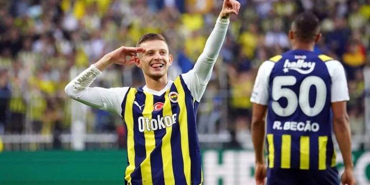 Sebastian Szymanski, 8. golünü attı
