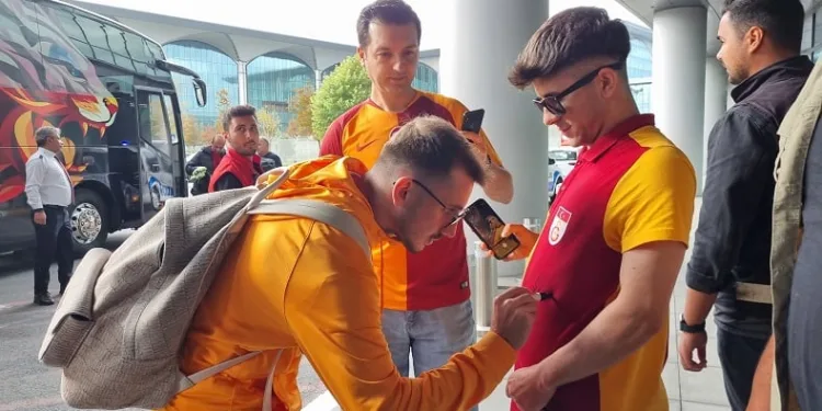 Galatasaray, İngiltere’ye gitti