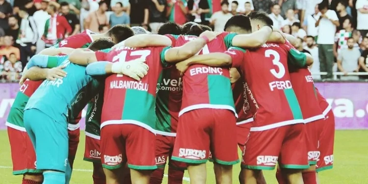 Karşıyaka, deplasmanda kayıpsız devam etmenin peşinde