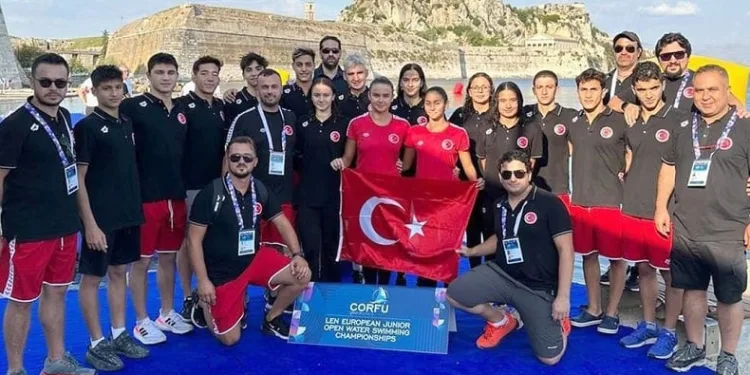 Antalyasporlu genç yüzücüler Avrupa’da yarıştı