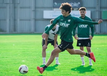 Bursaspor’da tempo arttı