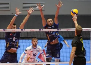 TSYD İzmir Voleybol Turnuvası başladı