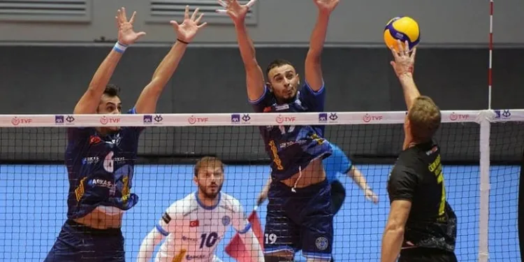 TSYD İzmir Voleybol Turnuvası başladı