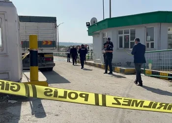 Silahlı çatışmada yaralanan genç hayatını kaybetti