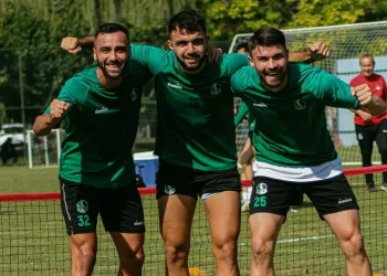 Sakaryaspor, Manisa FK mesaisinde