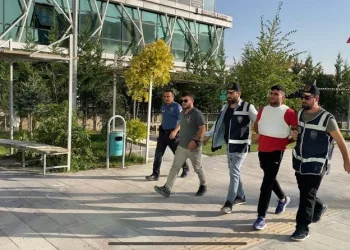 Husumetlilerin kavgası cinayet ile sonuçlandı