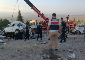 Feci kazada 6 kişi yaşamını yitirdi