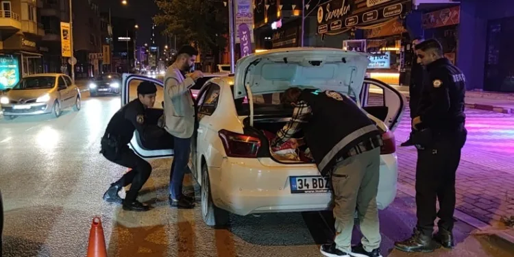 Bursa polisinden huzur ve güven uygulaması