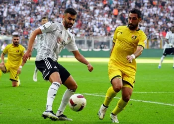 Ghezzal’dan, Filistin’e destek paylaşımı