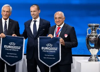EURO 2032’ye Türkiye ve İtalya ev sahipliği yapacak