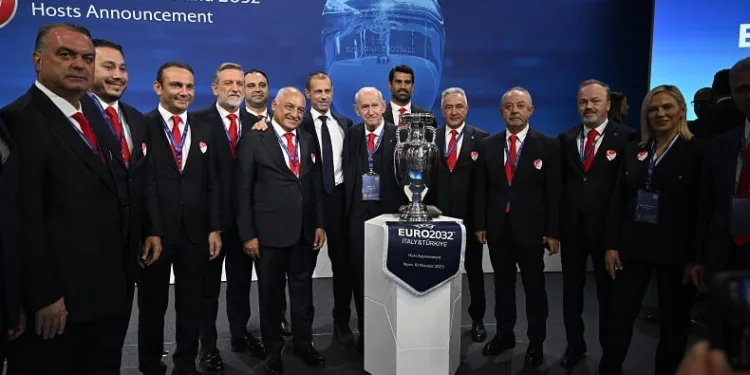 TFF Başkanı Büyükekşi: “100. yılımızı Avrupa şampiyonası ile taçlandırdık”
