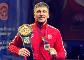 Dünya şampiyonu Ahmet Talha Kacur’un hedefi olimpiyatlarda altın madalya kazanmak