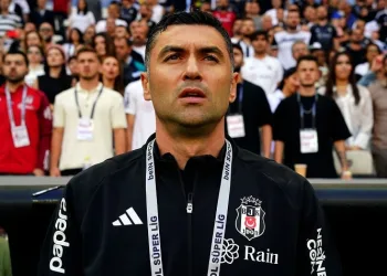 Beşiktaş’ta genel kurula kadar takımın başında Burak Yılmaz olacak