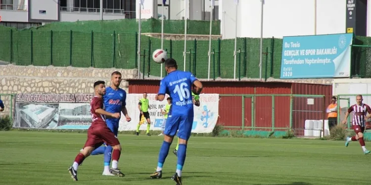 23 Elazığ FK, Sivas Dört Eylül Futbol karşısında